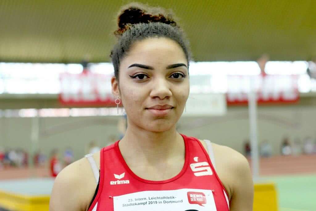 Samira Attermeyer sorgte bei den deutschen Jugend-Hallenmeisterschaften in Dortmund mit Bronze im Weitsprung für das Highlight