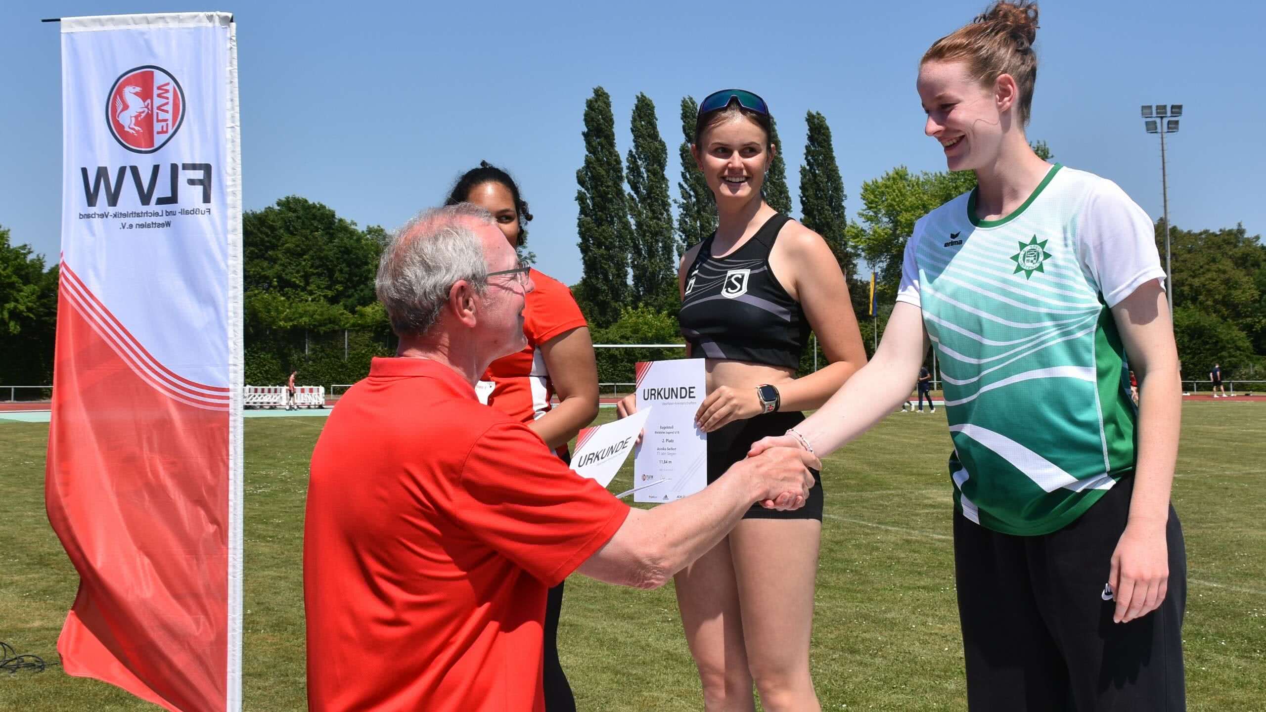 Leichtathletik-Meisterschaften Siegerehrung Feature