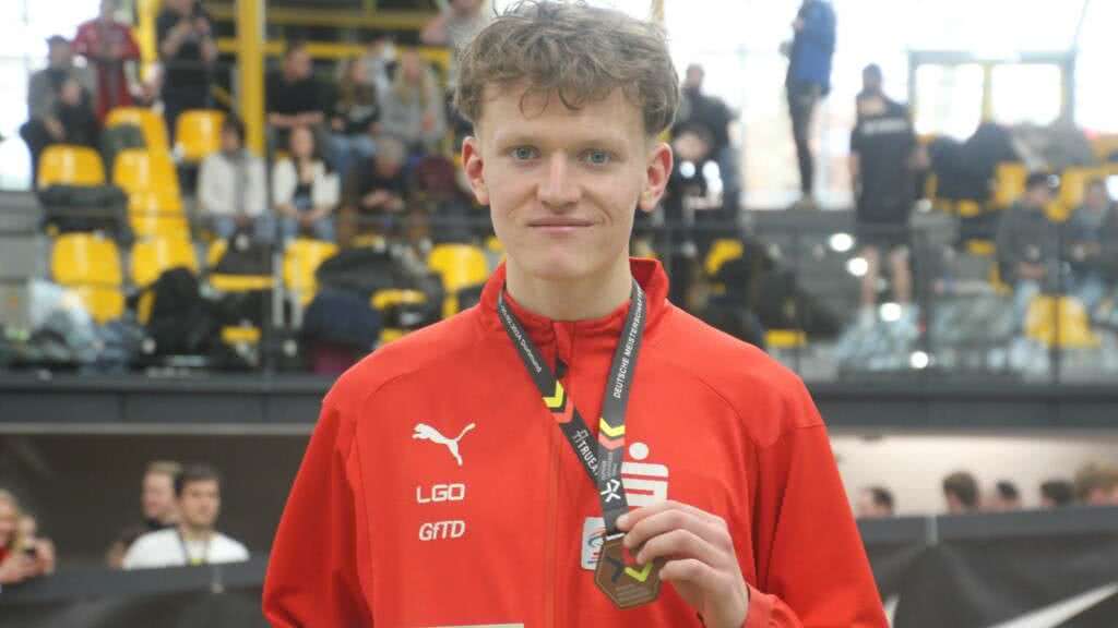 Tammo Doerner gewinnt Bronze bei der Jugend-Hallen-DM