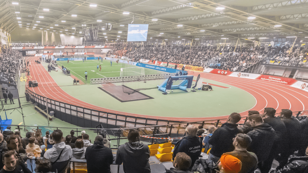 Der Titelverteidiger scheitert fr&uuml;h &ndash; ein Kreisligist schafft es in die Endrunde