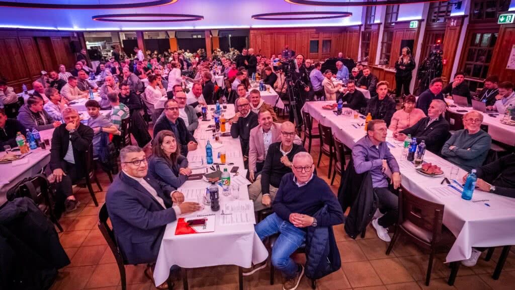 Große Vorfreude und ein Appell  - Die Auslosung war das erwünschte Familienfest