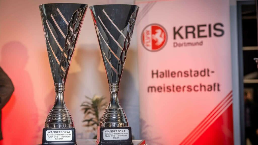 Das kleine Familientreffen vor dem großen - Auslosung zur Hallenfußball-Stadtmeisterschaft